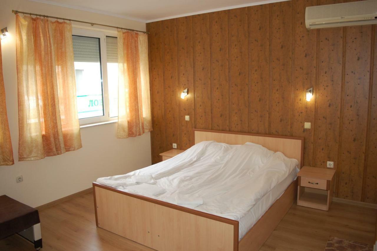 Hotel Vitosha Трявна Екстер'єр фото